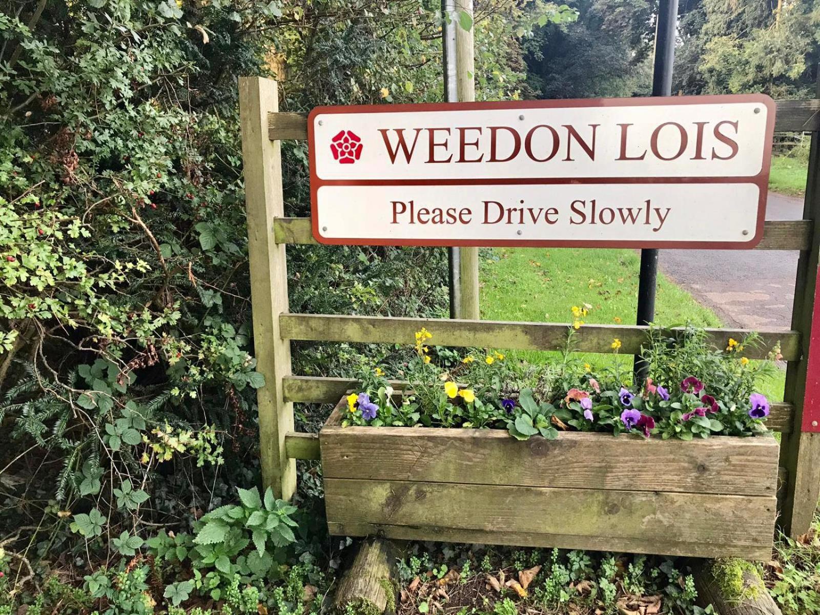 Beautiful Shepherd'S Hut - Lois Weedon เวสตัน ภายนอก รูปภาพ